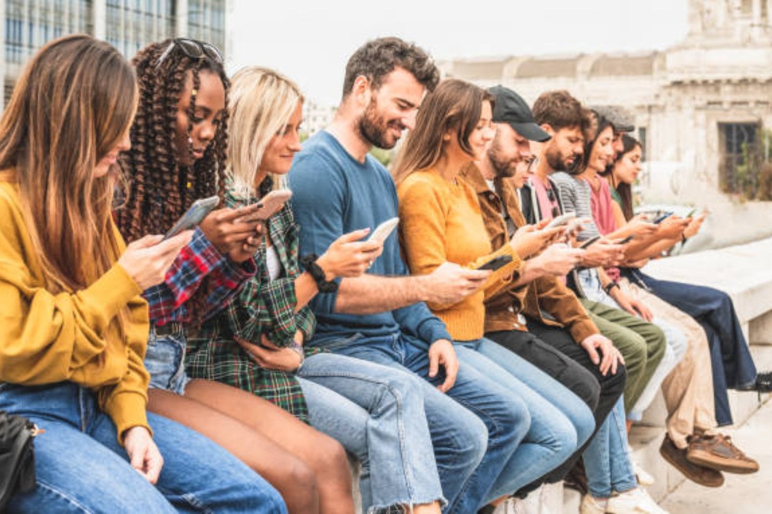 Brasil, el país de Latinoamérica no suelta el teléfono: ¿quién lidera el ranking de mayor adicción digital?