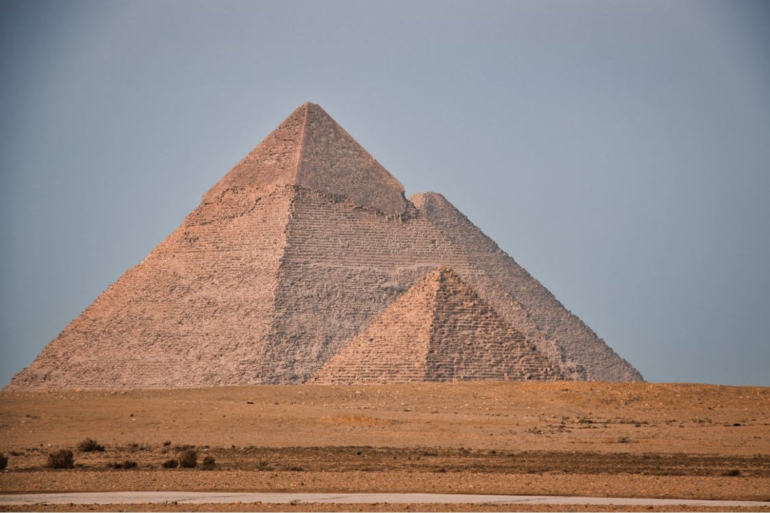 Un hallazgo sacude la historia: ¿Las pirámides de Egipto fueron construidas con ayuda de un río oculto?