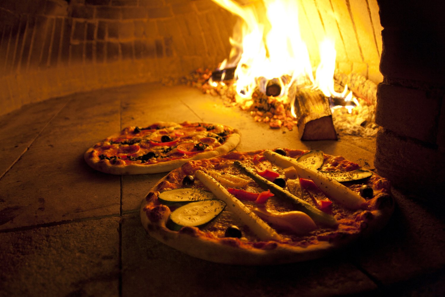 Fuego tradicional: estufas de leña, carbón o biomasa