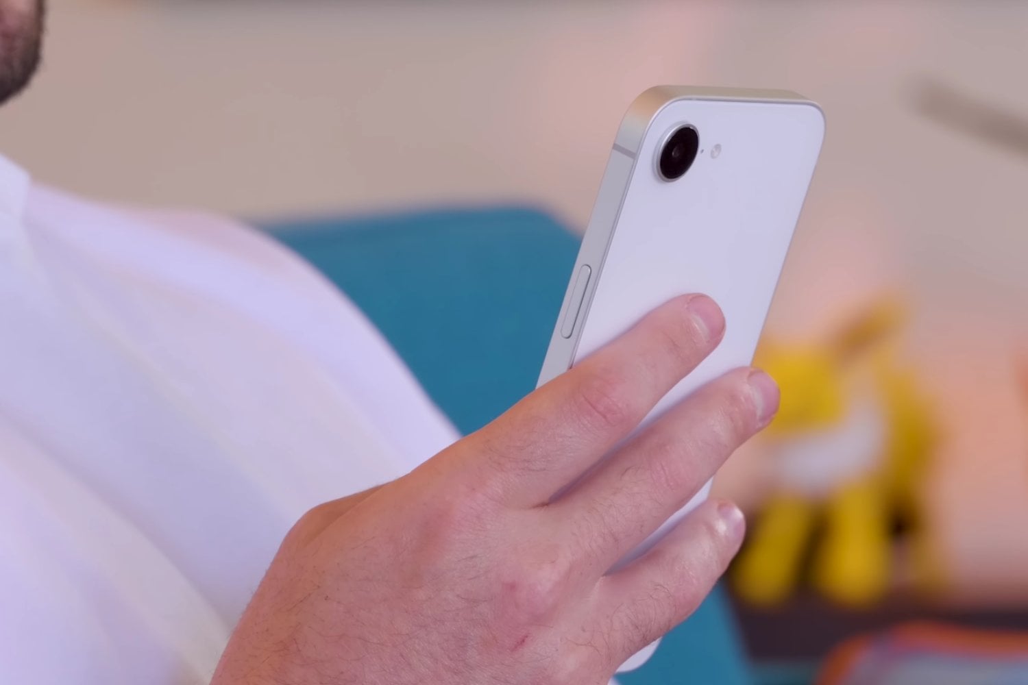 El iPhone 16e: de la controversia al motor de ventas inesperado