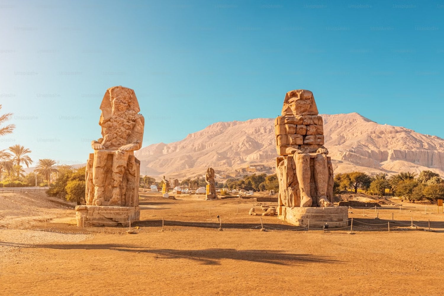 Misterio en Luxor: descubren un sarcófago enterrado dos veces en el corazón de Egipto