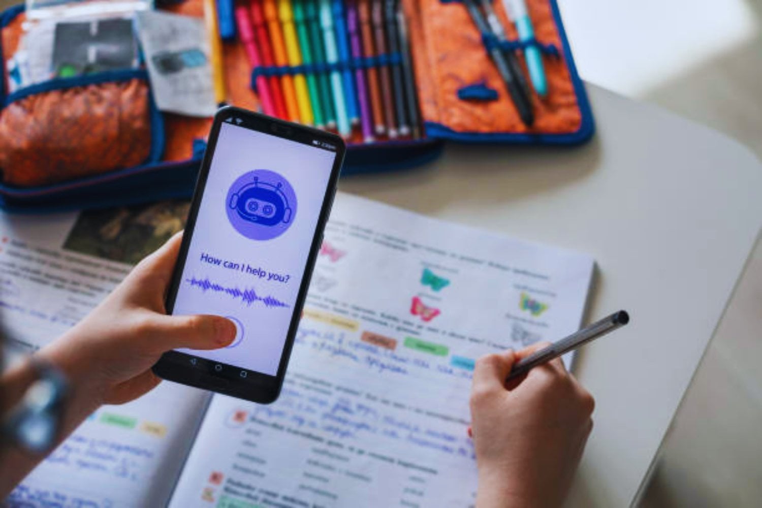China redefine la educación del futuro: así será la enseñanza obligatoria de inteligencia artificial desde los 6 años