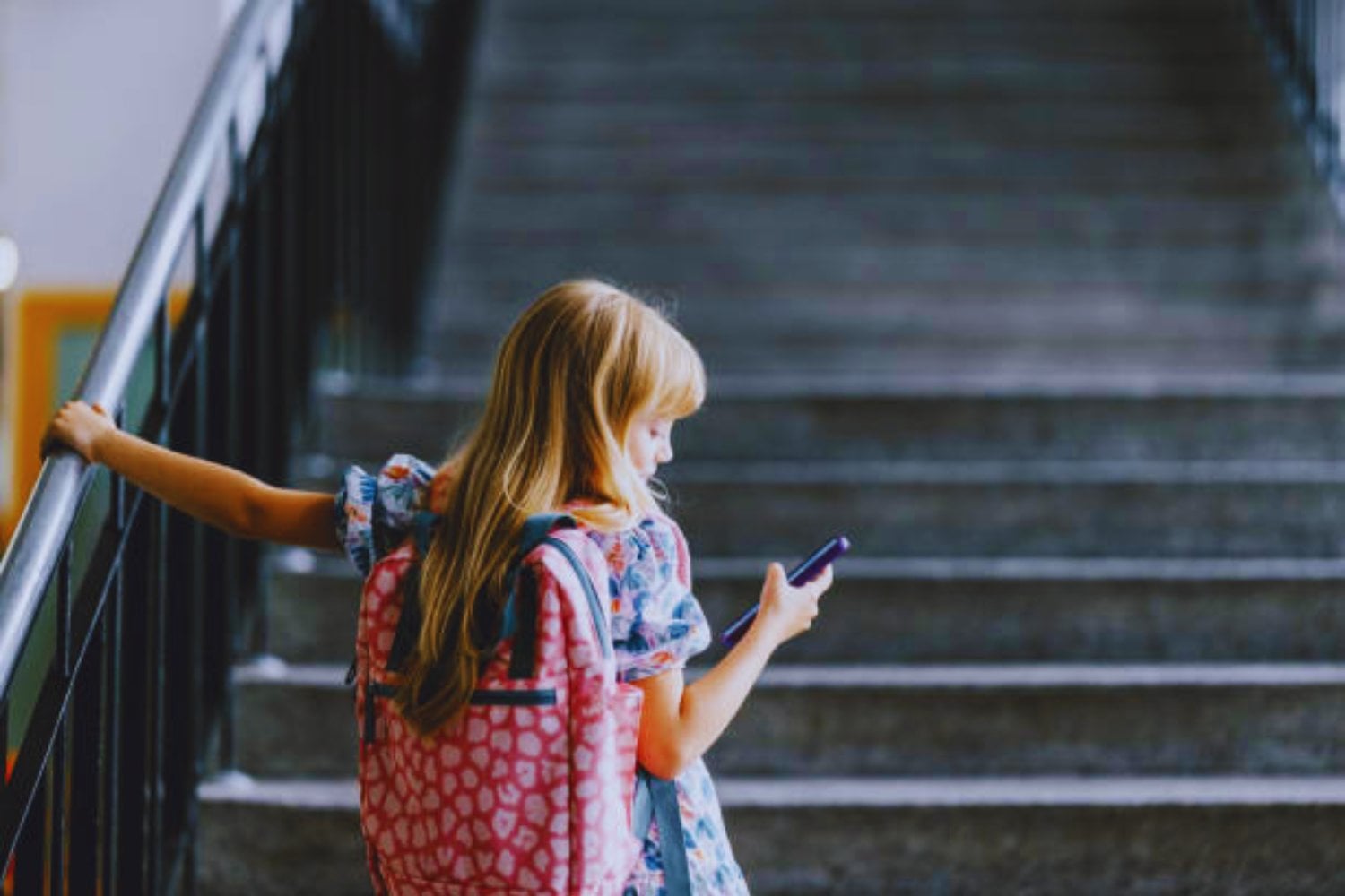 China redefine la educación del futuro: así será la enseñanza obligatoria de inteligencia artificial desde los 6 años