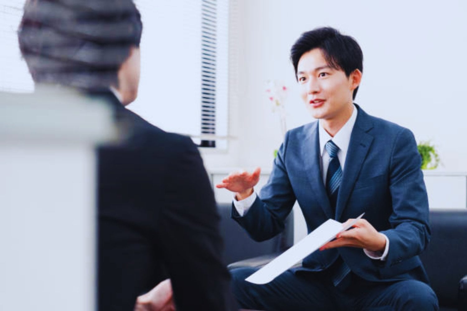 La sorprendente solución japonesa para quienes no pueden renunciar a su empleo (y pagan por ello)