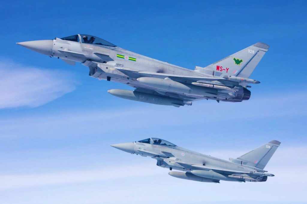 Tensión en el Báltico: Eurofighter británicos interceptan a cazas y aviones espía rusos desde Polonia