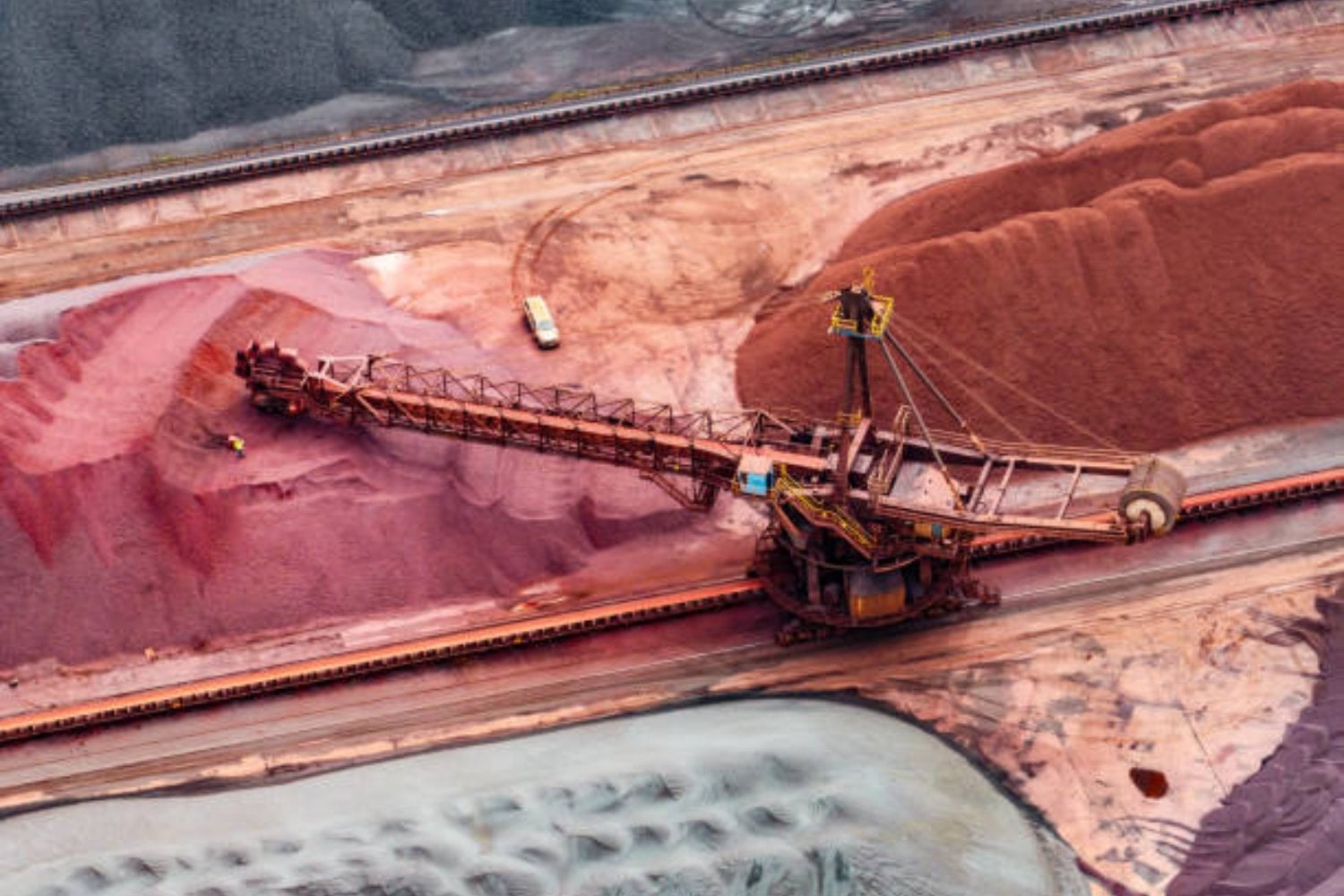 El hallazgo australiano que sacude el mercado global: el mayor yacimiento de hierro del planeta ya tiene dueño