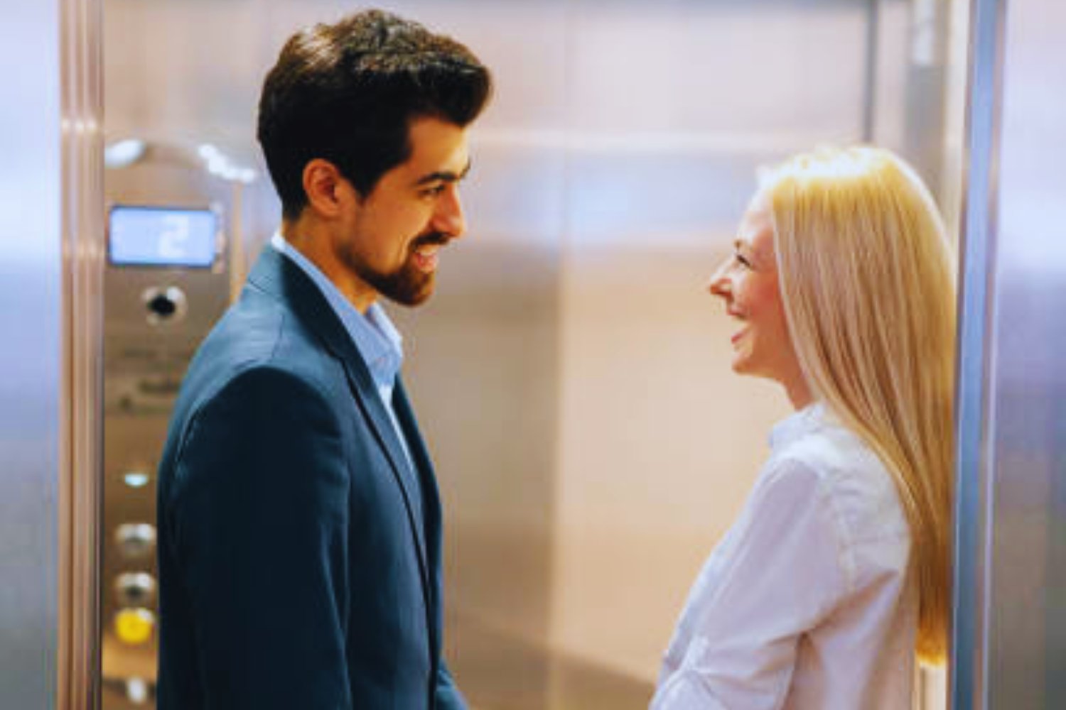 Hablar sin miedo: cómo empezar una buena conversación con desconocidos y no morir en el intento