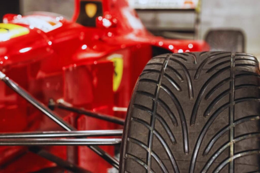 El motor de la F1 2026 cambiaría de rumbo: menos potencia eléctrica en carrera