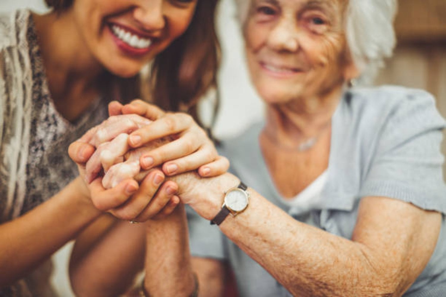 Si aún recuerdas estas 9 cosas pasados los 60, tu mente podría estar más activa de lo que crees