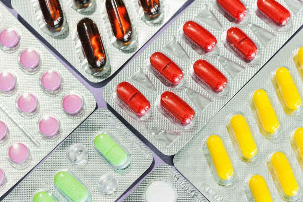 Este escarabajo que habita la muerte podría esconder la clave de futuros medicamentos.