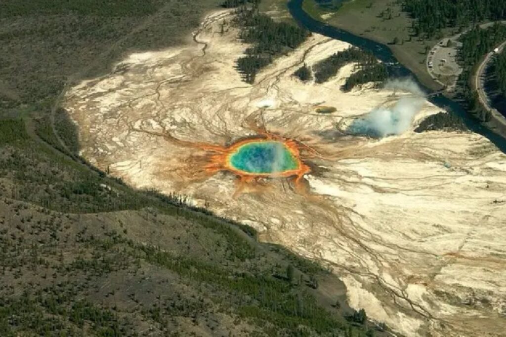 ¿Está Yellowstone preparándose para algo? Un nuevo indicio inquietante lo sugiere