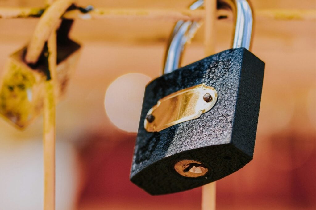 Agujerito Del Candado