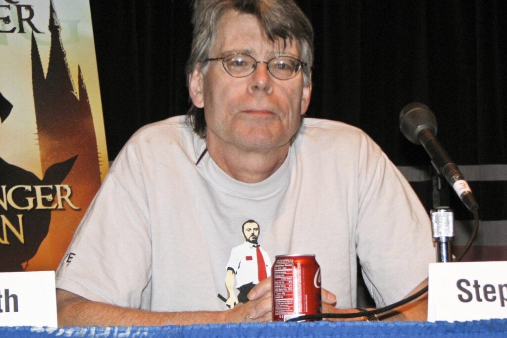 Demanda Stephen King El Cortador De Cesped