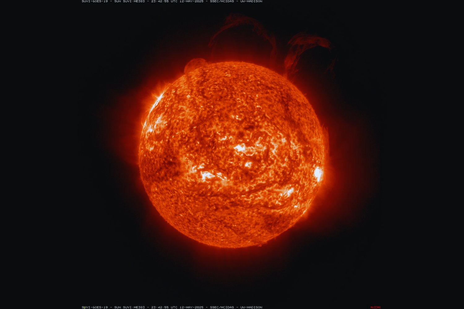 El Sol lanza una erupción de casi un millón de kilómetros: el estallido más inquietante del año