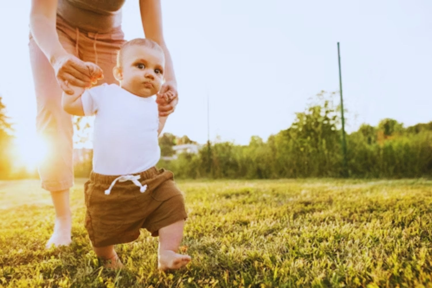 Lo que revela la genética sobre los bebés que caminan más tarde de lo esperado