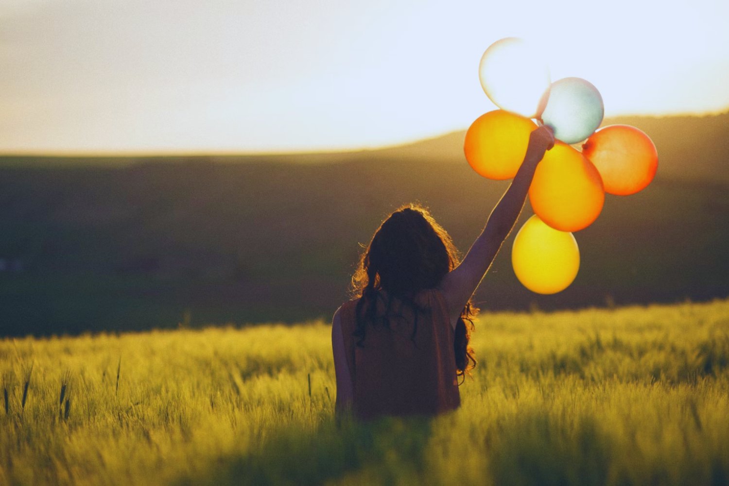 ¿Realmente somos felices? Lo que la ciencia no te dice sobre los rankings de felicidad global