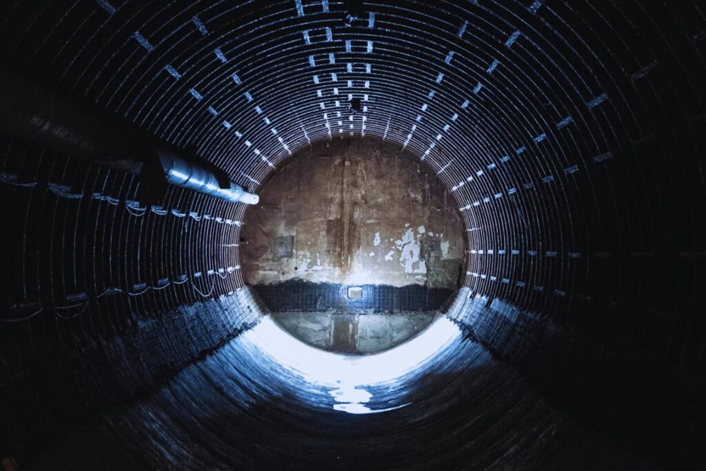Algo se está preparando bajo tierra: el extraño auge de los bunker que crece al ritmo del miedo global
