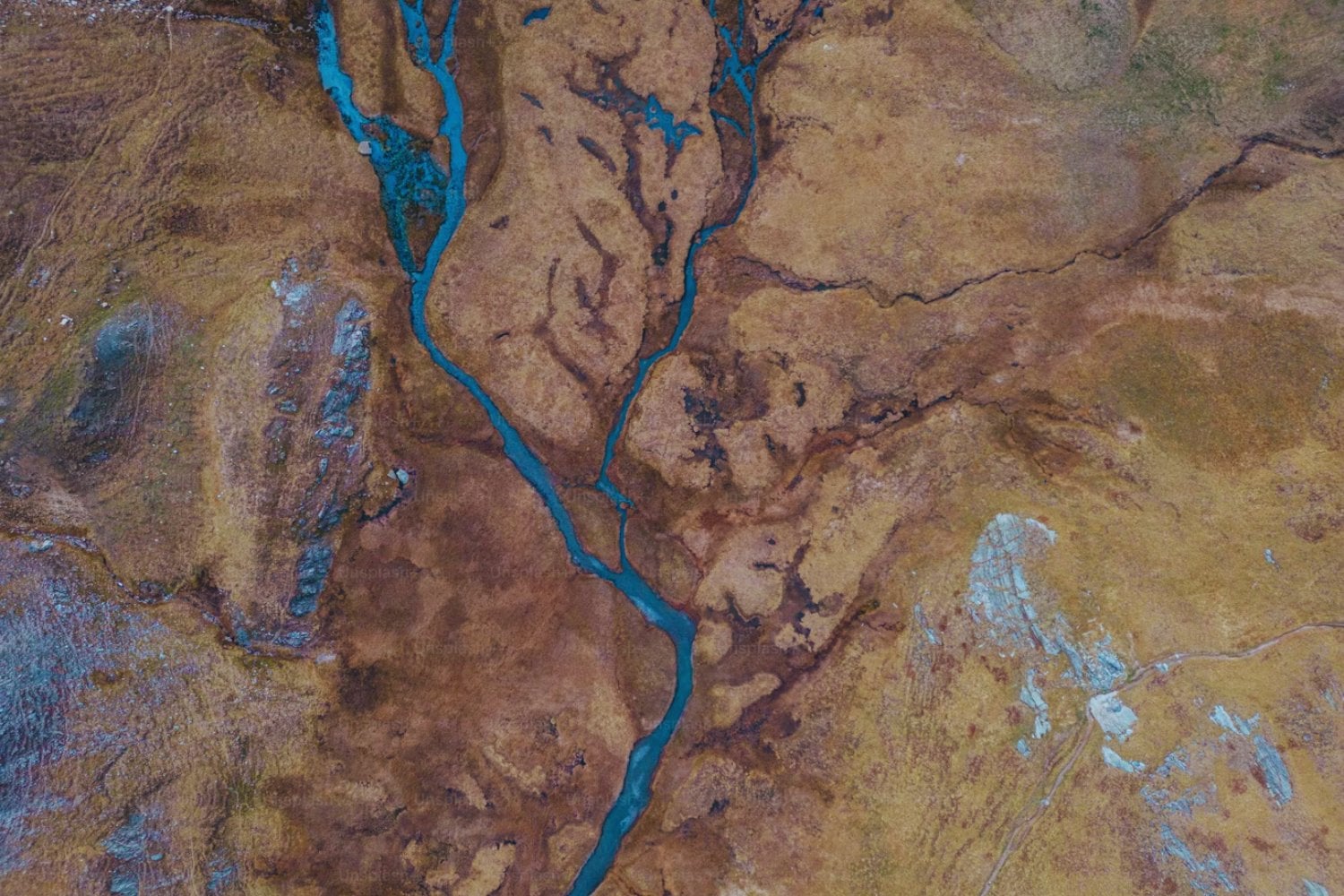 El río oculto bajo el Amazonas: la corriente subterránea que recorre América del Sur sin que lo sepamos