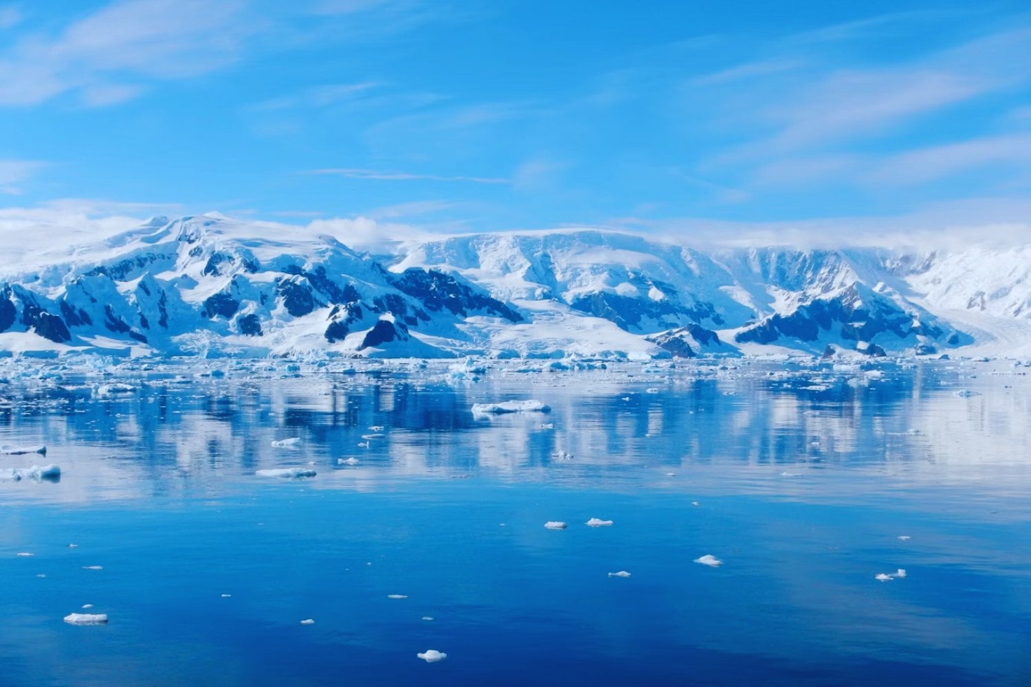 Un misterio emerge del hielo: encuentran una civilización perdida bajo los glaciares de la Antártida