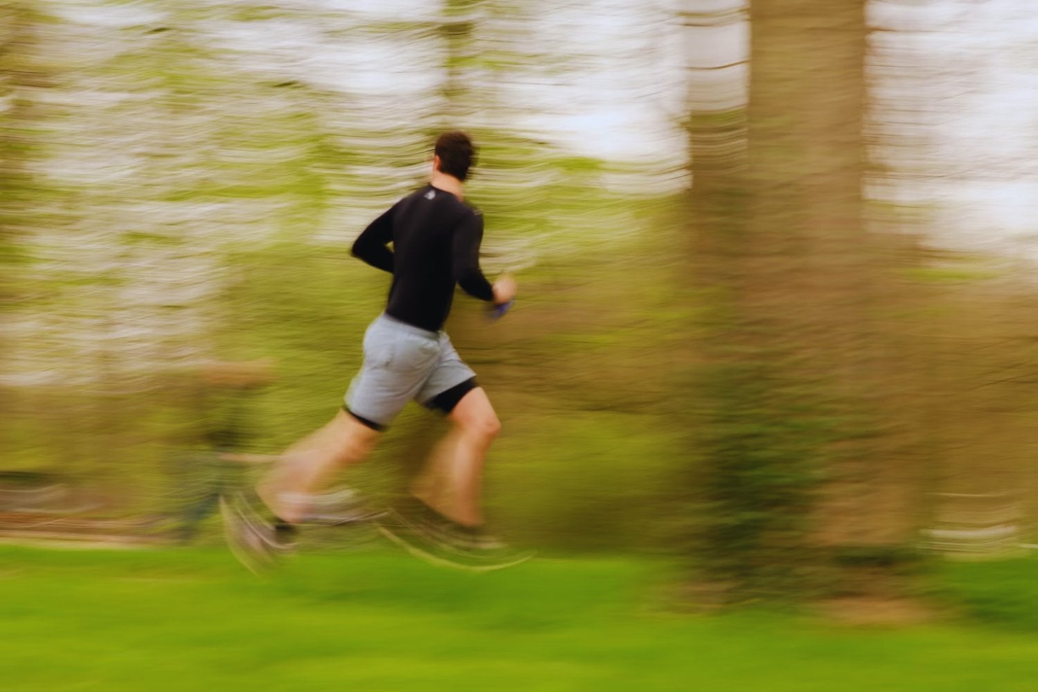 ¿Por qué soñás que te persiguen? La señal silenciosa que tu mente no puede seguir ocultando