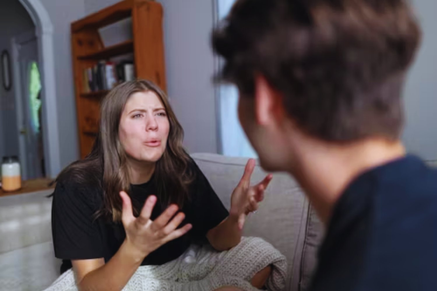 Las frases que rompen vínculos: señales invisibles que podrían estar saboteando tu vida social