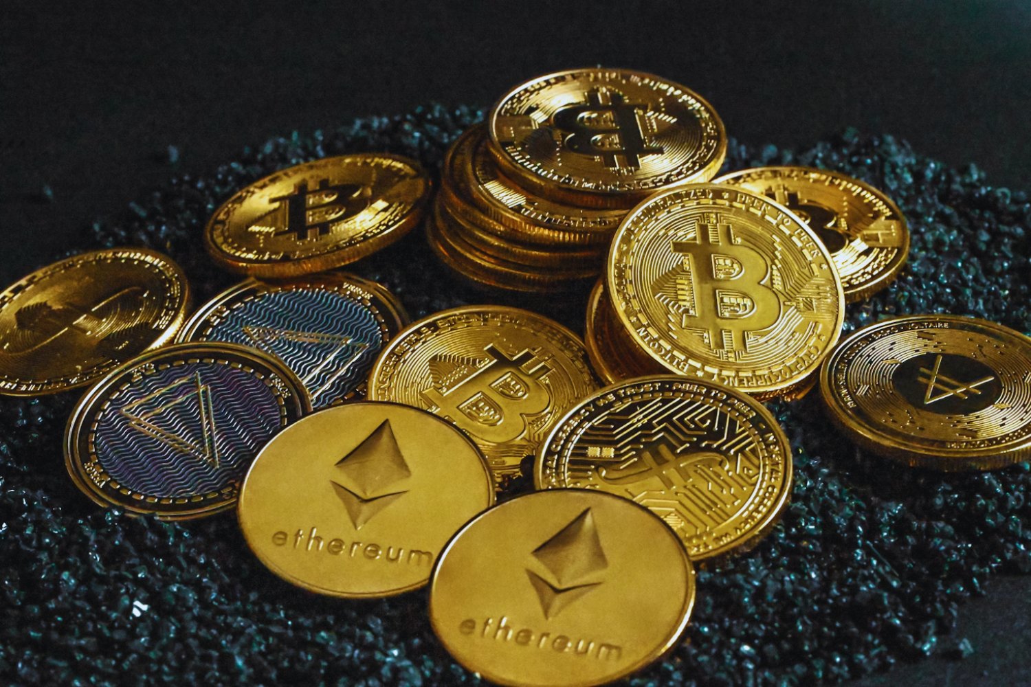 La tregua que trajo vida: Bitcoin supera los u$s105.000 pero cede tras toma de ganancias