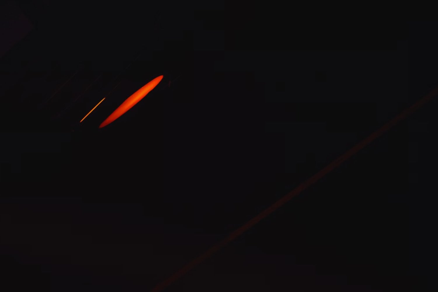 China dispara un láser desde la Tierra y acierta a un blanco junto a la Luna: el experimento que desafía lo imposible