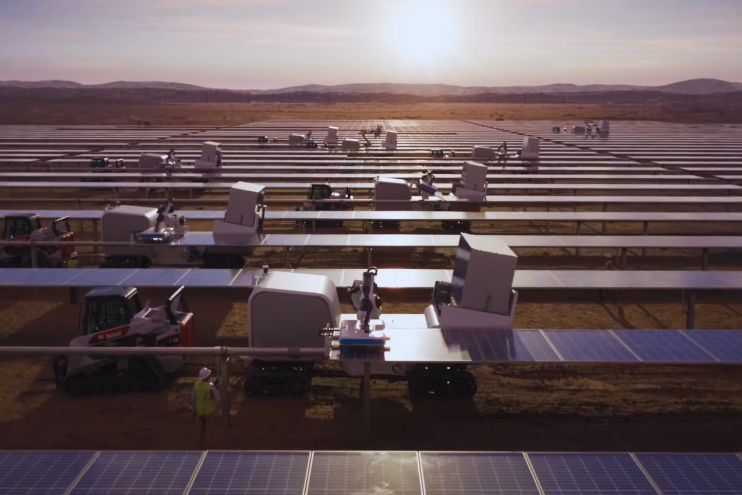 El misterioso ejército solar que se expande por Estados Unidos y ya tiene imitadores en Europa