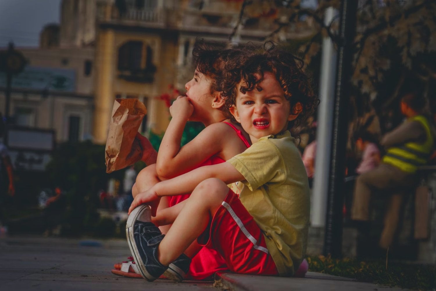 Si tu hijo dice una de estas frases, podrías estar frente a un pequeño genio emocional