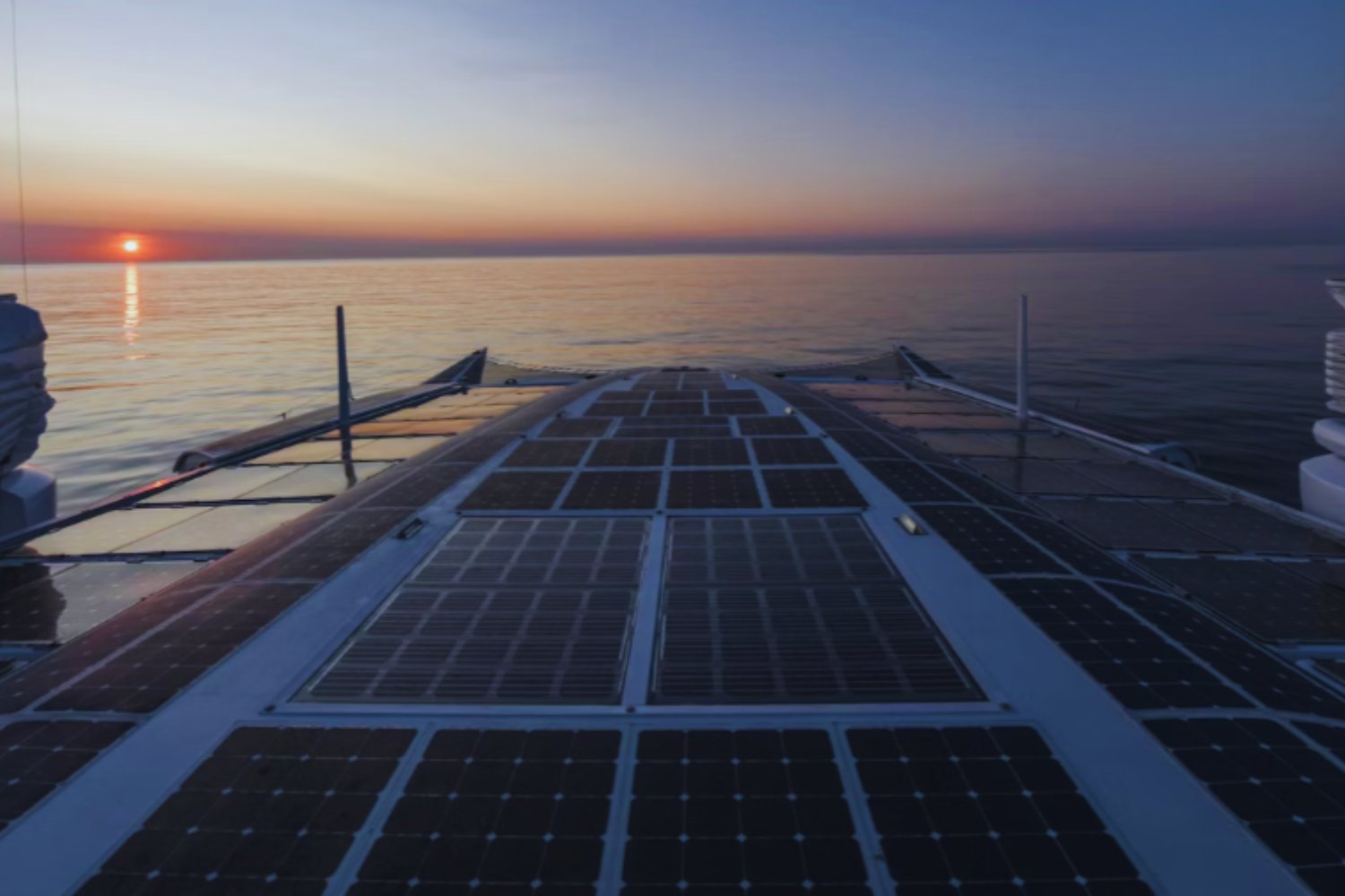 El barco que navega solo: la apuesta asiática que podría cambiar el transporte marítimo para siempre