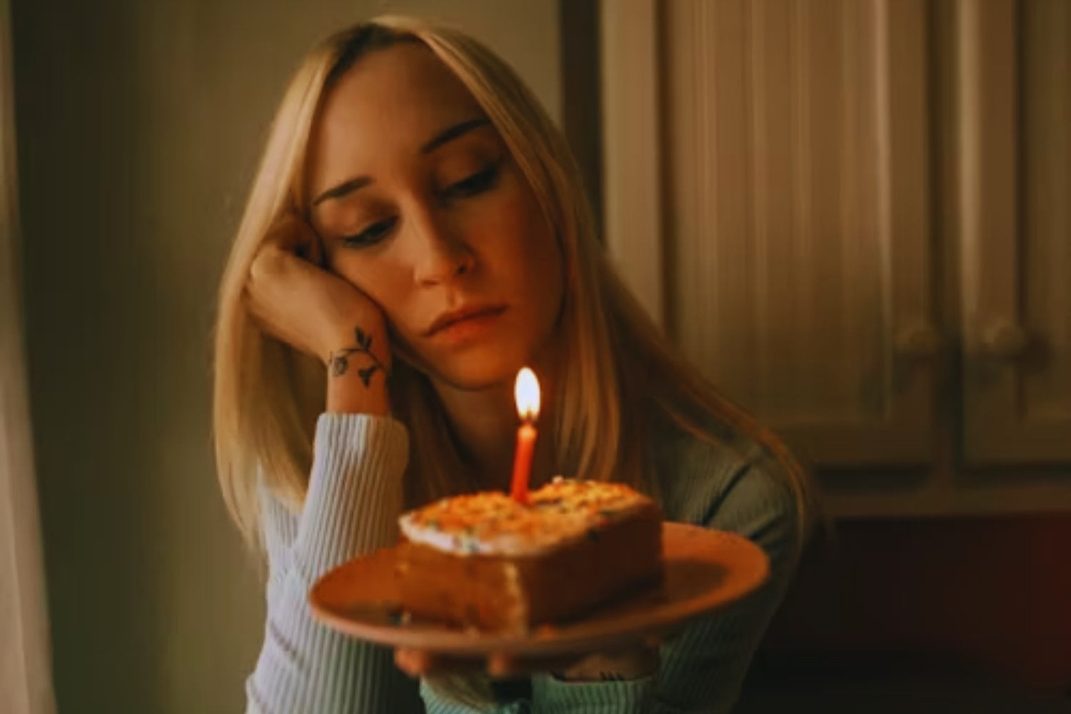 Las cicatrices invisibles: señales adultas de una infancia infeliz que casi nadie nota