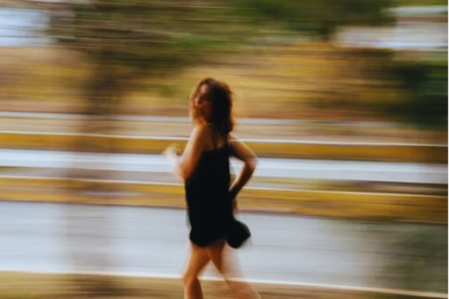 ¿Por qué soñás que te persiguen? La señal silenciosa que tu mente no puede seguir ocultando