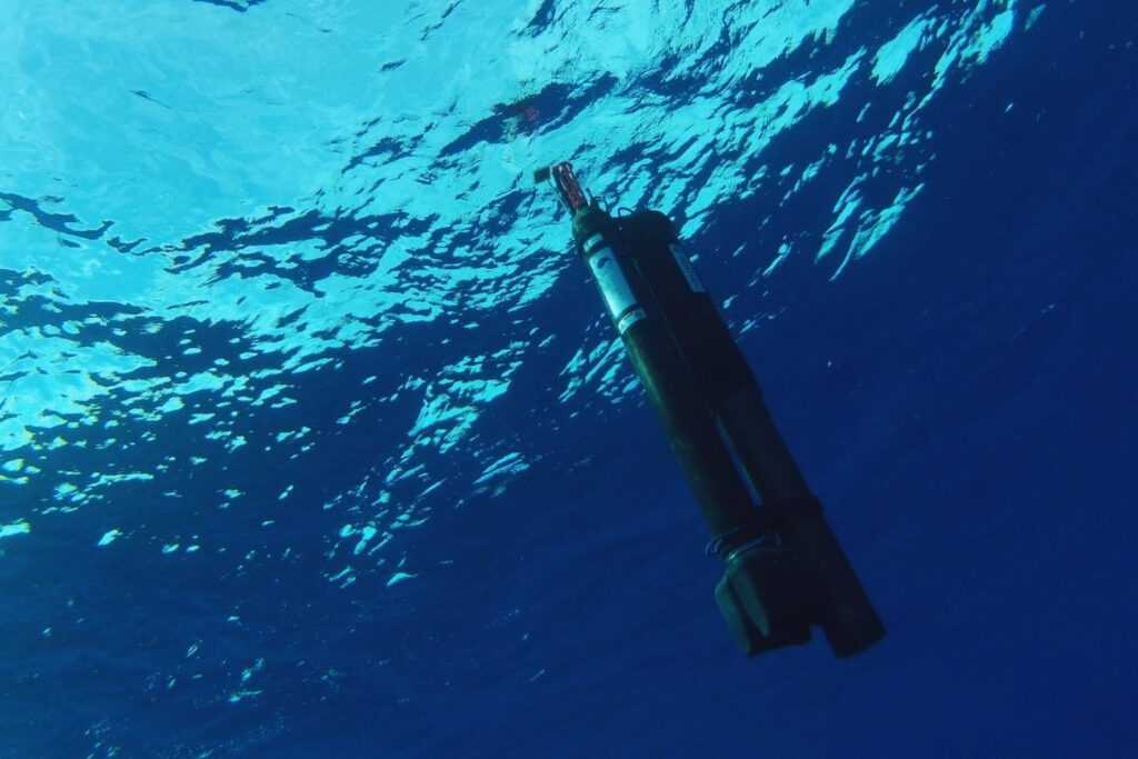 ¿Qué son estas máquinas que surcan el fondo del mar? Podrían estar salvando el mundo sin que lo sepas