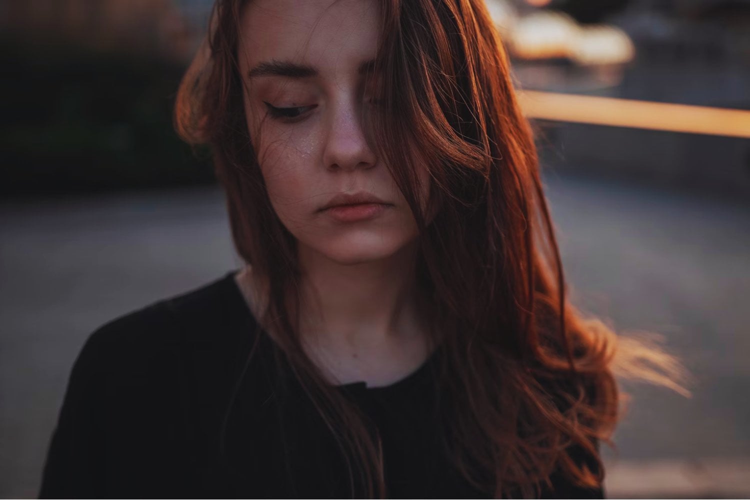 Las cicatrices invisibles: señales adultas de una infancia infeliz que casi nadie nota