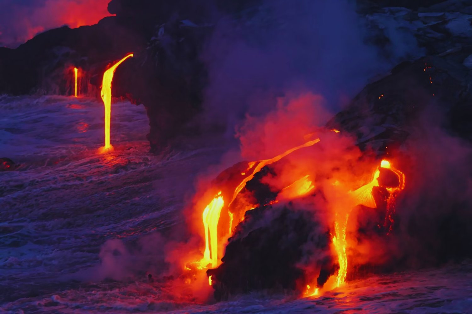 Islandia se prepara para lo impensado: el fuego bajo sus pies no se apagará pronto