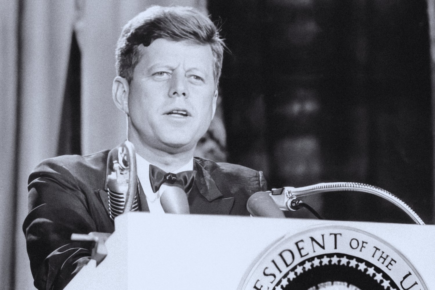 Tiembla Estados Unidos: el FBI halla 2.400 archivos sobre el asesinato de Kennedy y el Gobierno prepara su revelación
