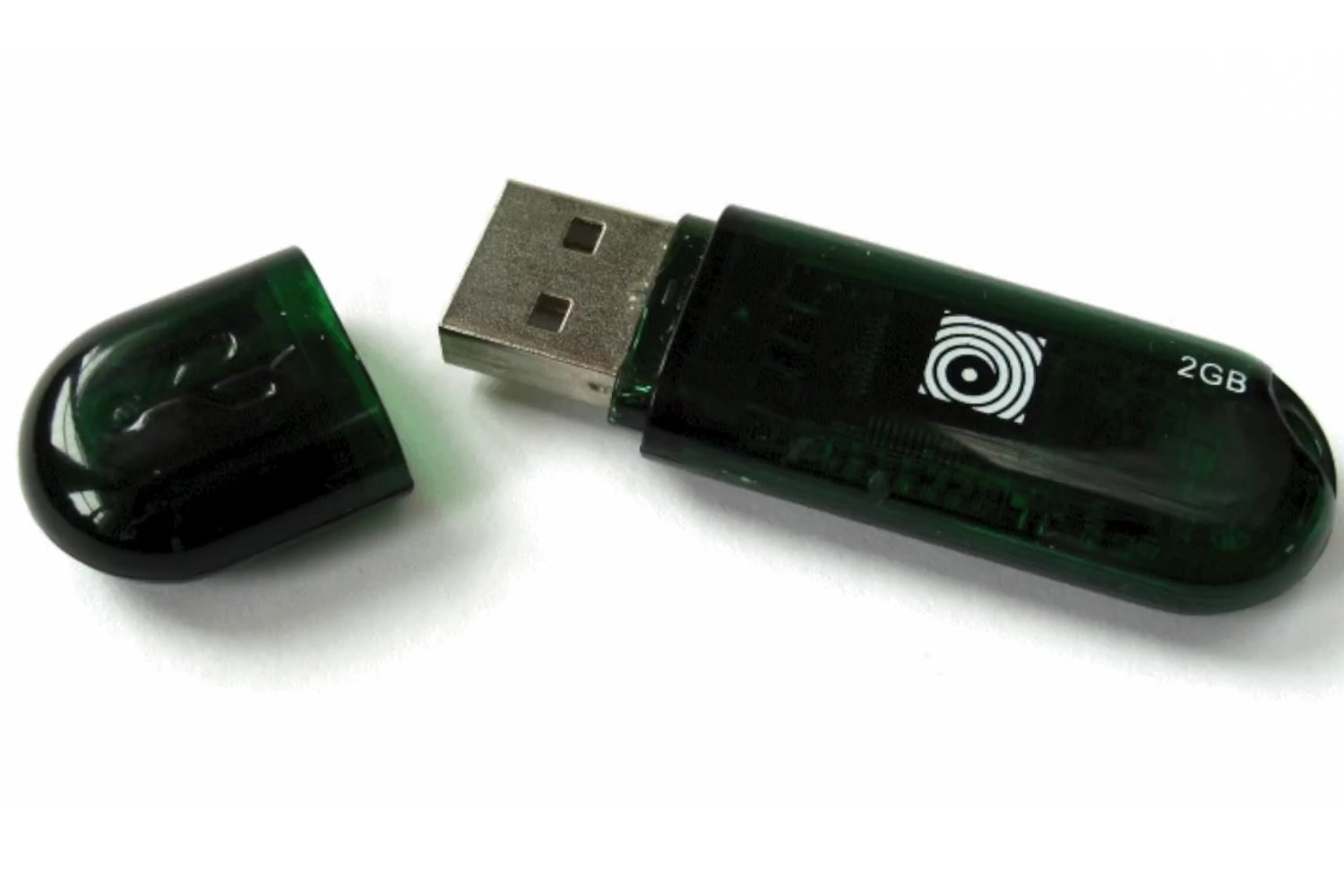 Lo que nadie te cuenta antes de comprar un USB: cómo evitar fraudes y saber si el que tienes es real