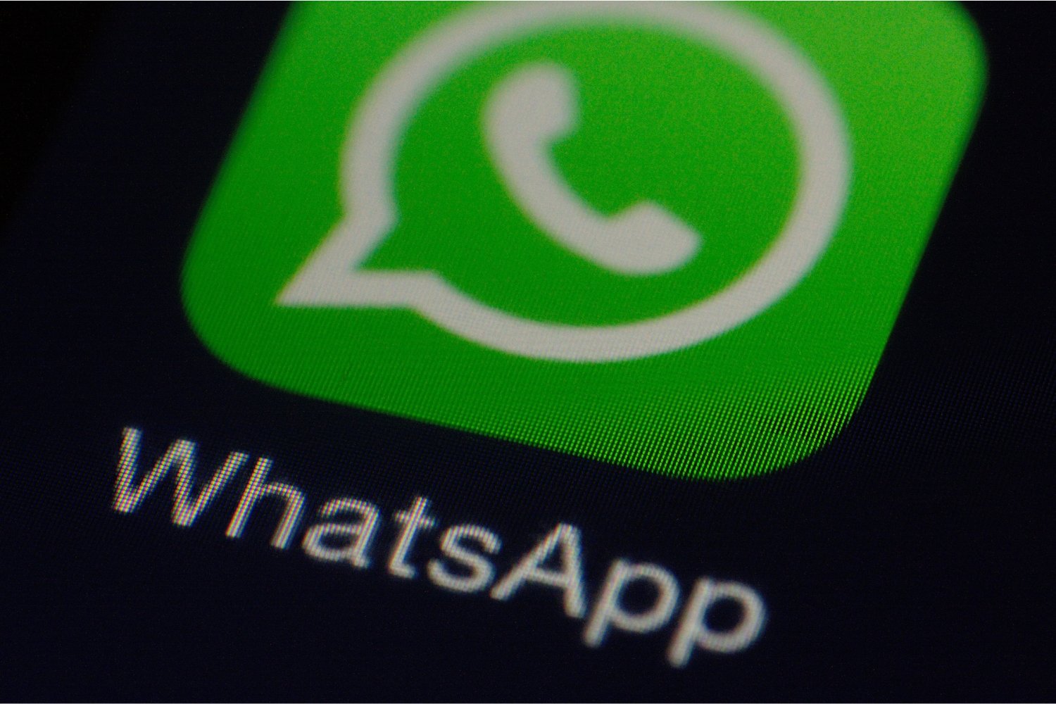 Cómo ocultar a Meta AI en WhatsApp paso a paso