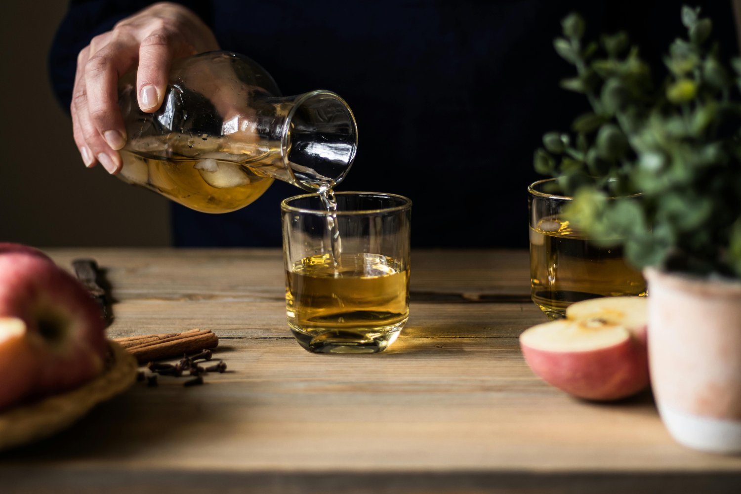 El secreto matinal que arrasa en redes: ¿ritual saludable o ilusión detox?