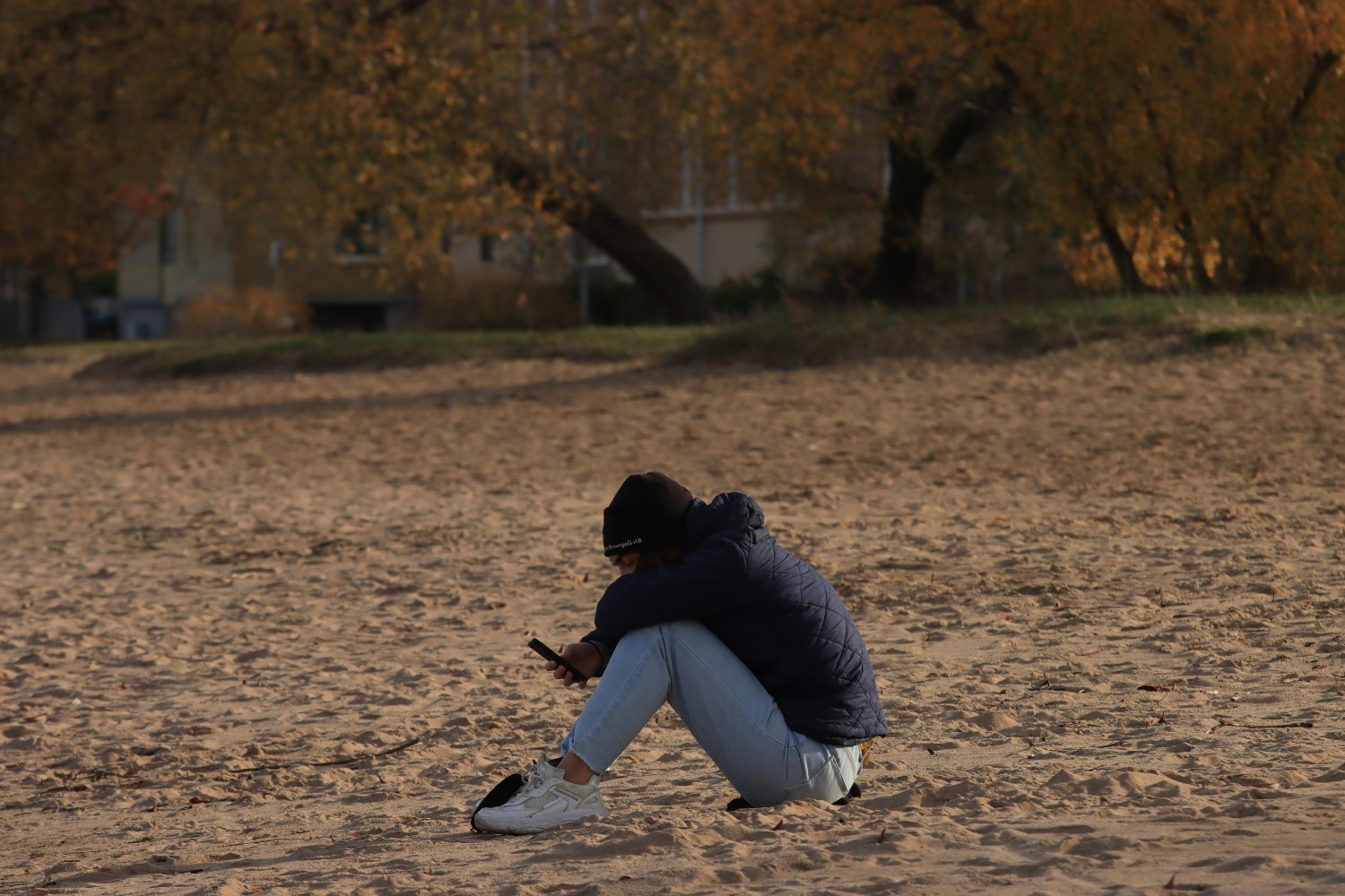 No estás solo, pero tal vez sí: por qué tantos dicen que su único amigo es una IA