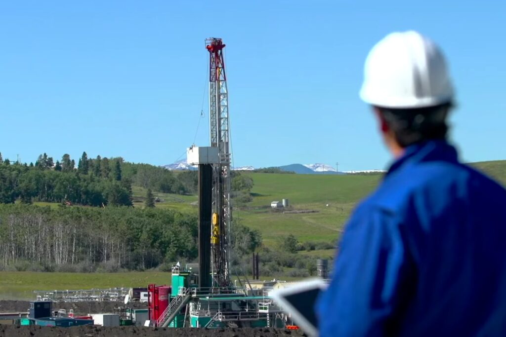 Arabia Saudita mueve sus fichas: por qué ha decidido sacrificar el precio del crudo