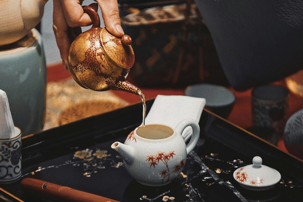 Cambia tu taza: lo que el té podría estar haciendo por tu cuerpo sin que lo sepas