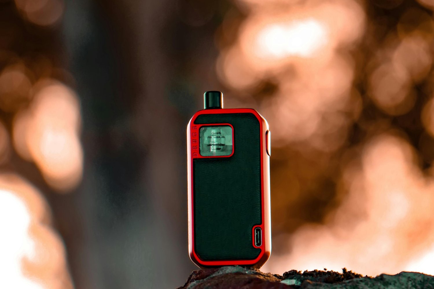 Lo que esconde el vapeo: un hábito que engancha más de lo que crees