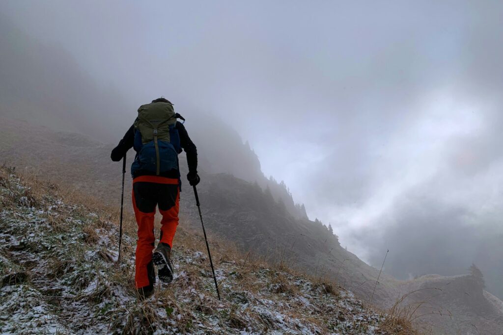 Montañistas Encuentran Tesoro