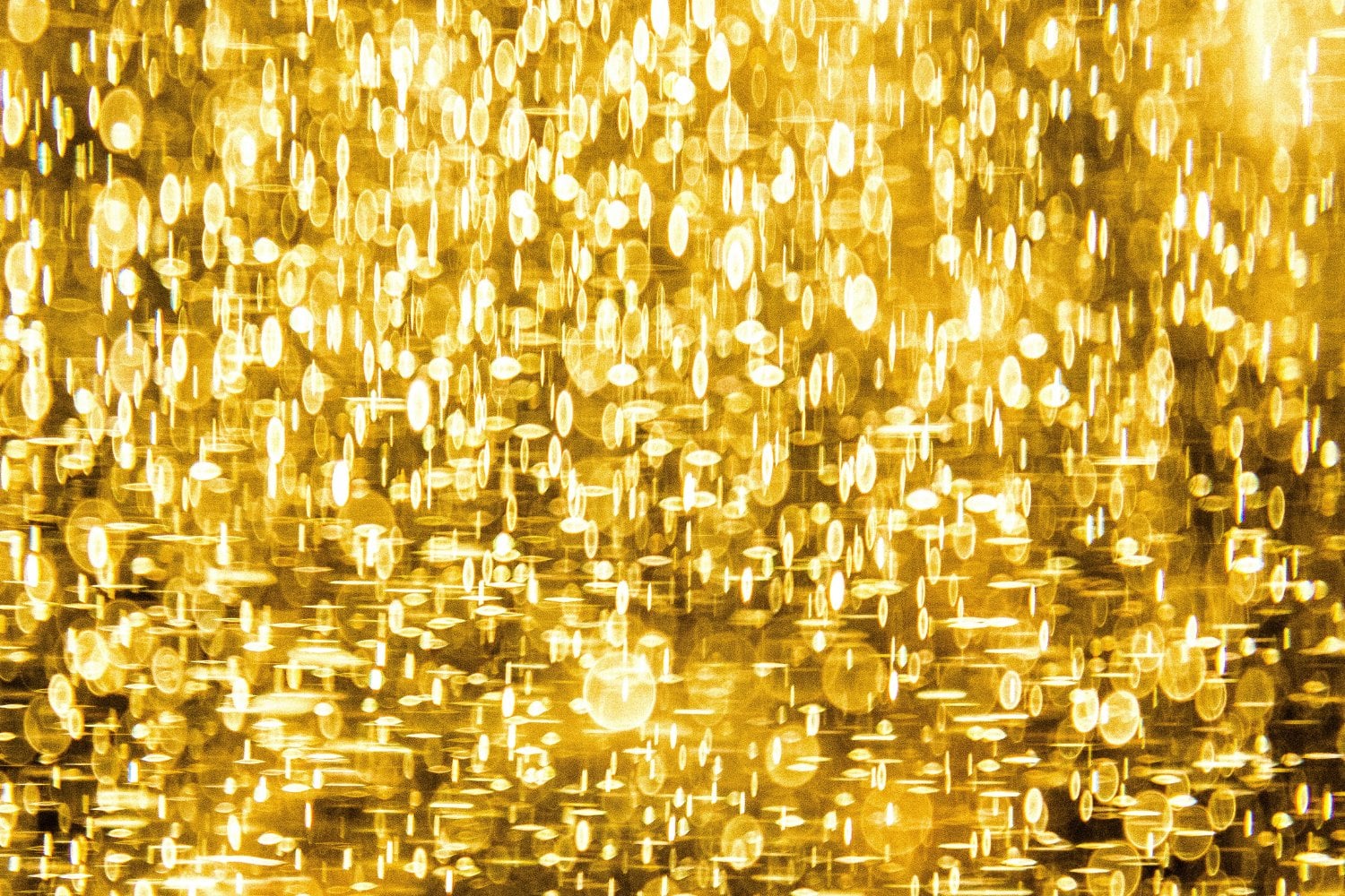 Particulas De Oro Transformadas Desde El Plomo