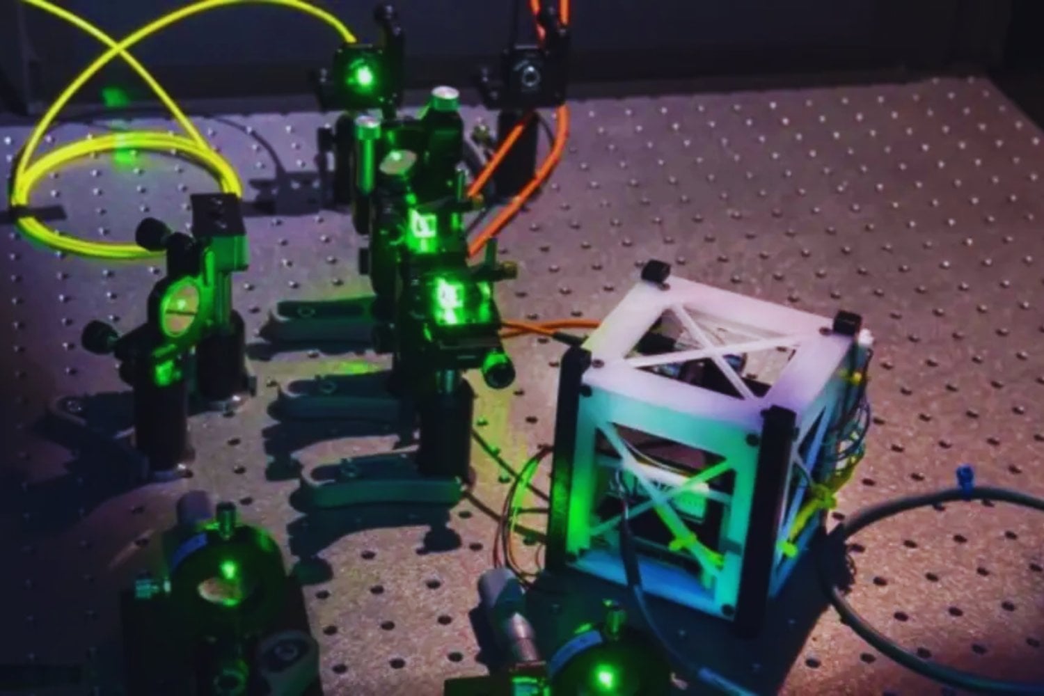 Un satélite del tamaño de una caja podría cambiar para siempre la forma en que protegemos nuestras comunicaciones