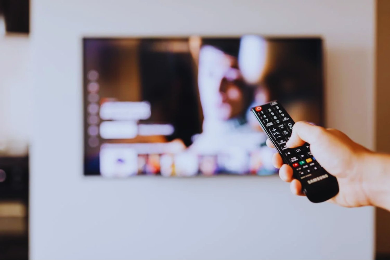 Cinco series que activan tu mente según la ciencia (y están a solo un clic de distancia)
