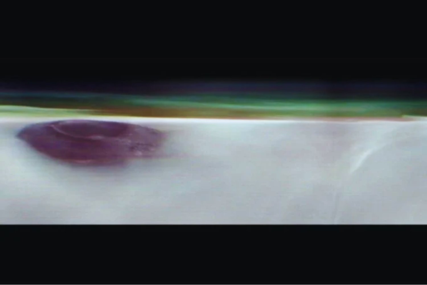 Algo enorme emergió entre las nubes de Marte y la NASA logró capturarlo justo a tiempo