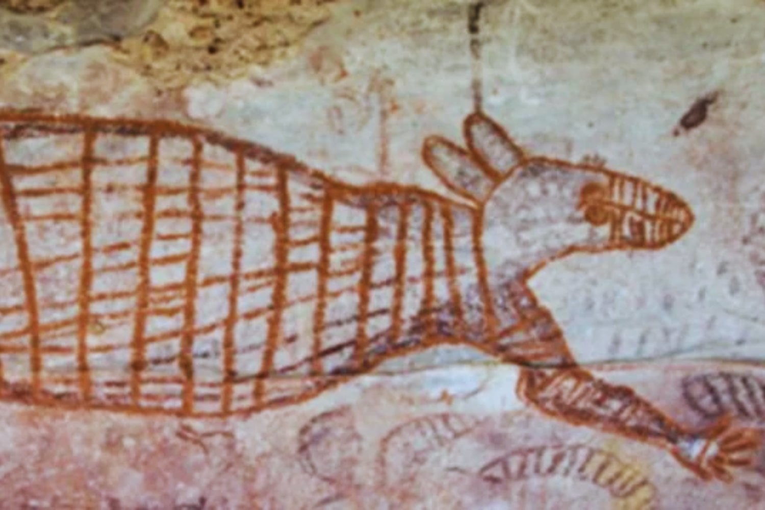 Lo que ocultaban las rocas australianas: el hallazgo que reescribe la historia del arte rupestre