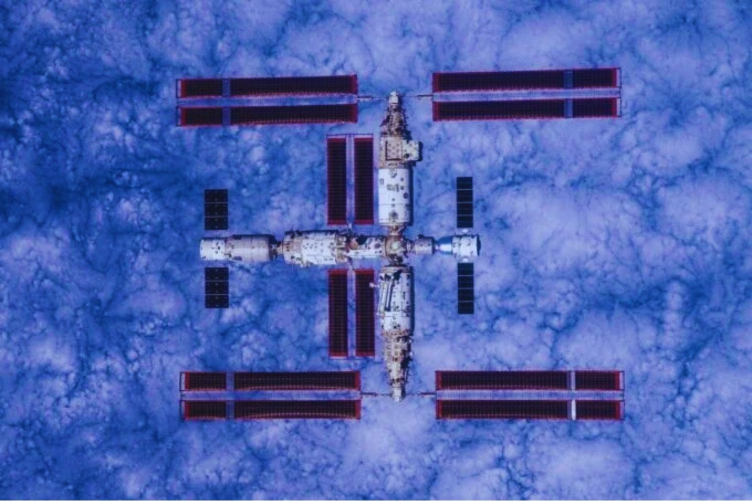 China se prepara para interceptar naves espaciales con robots: la Tiangong se convierte en bastión orbital